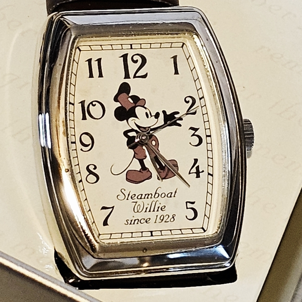 NIB NOS Disney Steamboat Willie Collectible Watch With Dark Brown Watchband